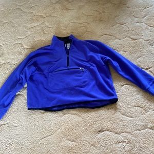 St. John’s bay active women’s size medium half zip color blue